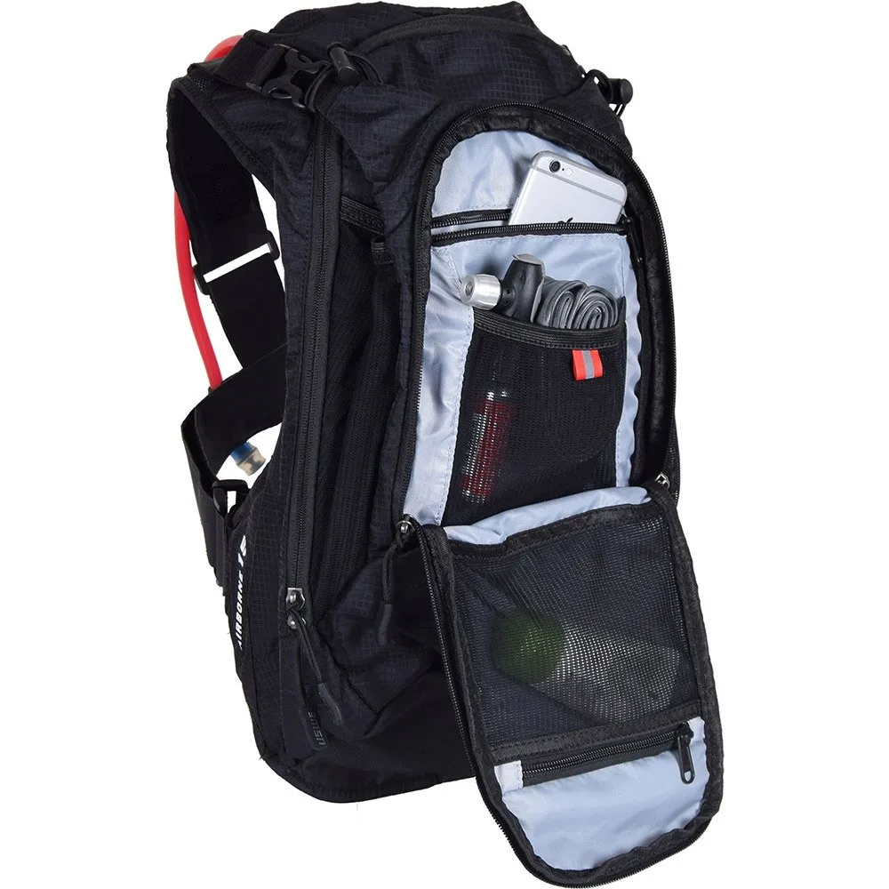 USWE Airborne 15L with accessible phone pocket Black//Gray