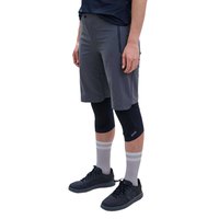poc-pantalones-cortos-essential