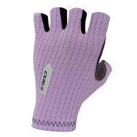 q36.5-pinstripe-summer-short-gloves