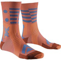 x-socks-gravel-perform-merino-crew-socks