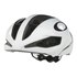 Oakley Aro5 Europe MIPS ヘルメット